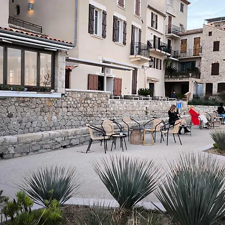 Tanit Corinthe - Standing Piscine Parking 4 Pers * Antibes