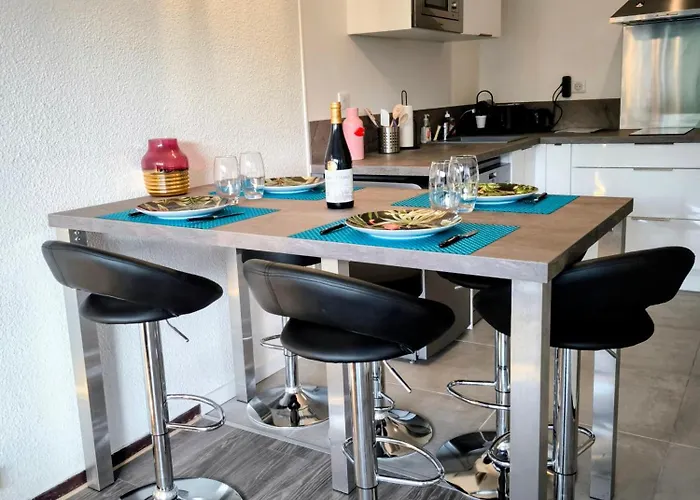 Tanit Corinthe - Standing Piscine Parking 4 Pers