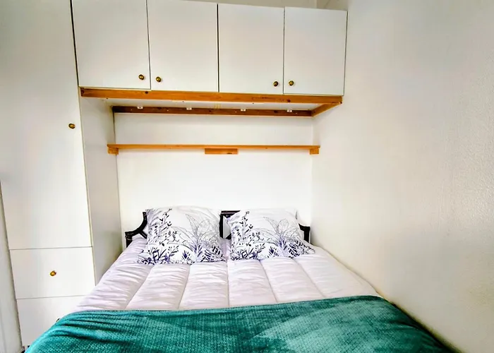 Apartment Tanit Corinthe - Standing Piscine Parking 4 Pers