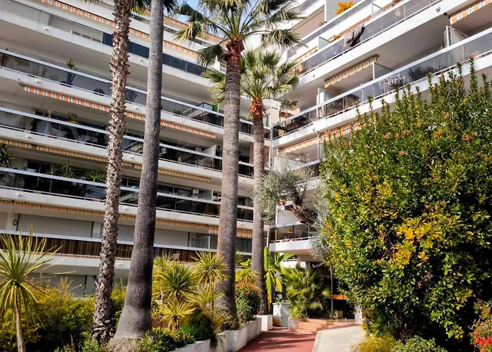 Tanit Corinthe - Standing Piscine Parking 4 Pers *